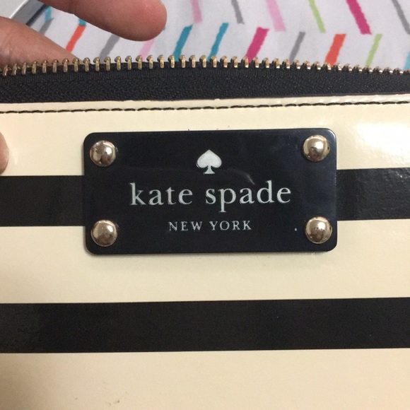 Kate spade purse/wallet - Picture 2 of 5